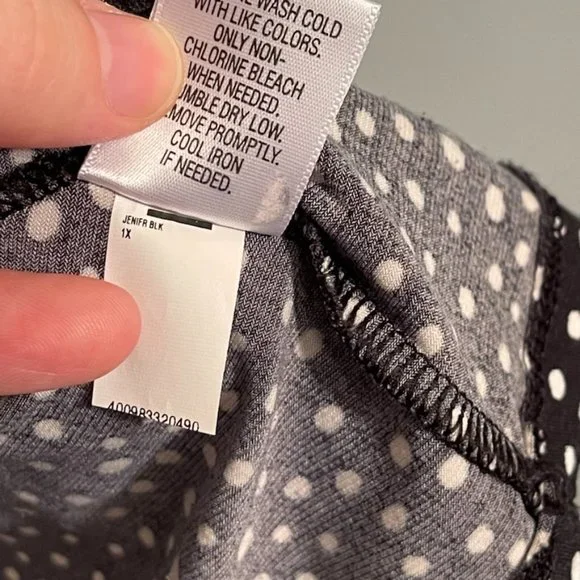 APT 9 Black White Polka Dot Tank Top Knotted V-Neck Sleeveless Plus Size 1X - Picture 10 of 11